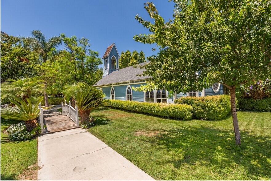 More Photos Of 2064 Orange Tree Ln, Redlands Lodge Meeting Hall For Sale