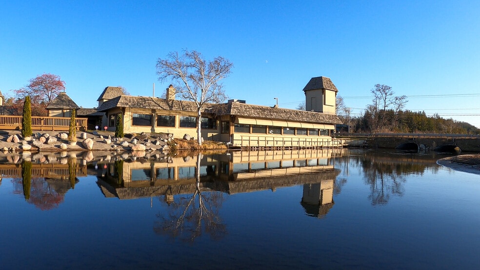 More Photos Of 2006-2024 S Airport Rd W, Traverse City Freestanding For Lease