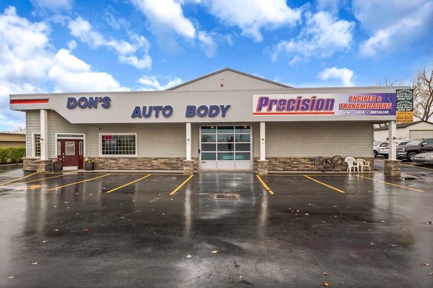 Primary Photo Of 3160 Union Rd, Cheektowaga Auto Repair For Sale