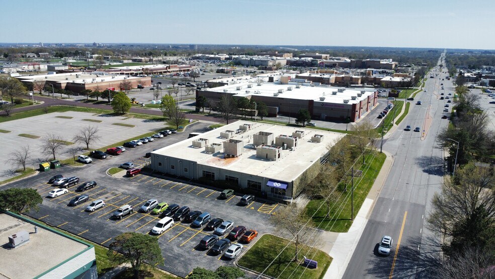 More Photos Of 9221 Quivira Rd, Overland Park Medical For Sale