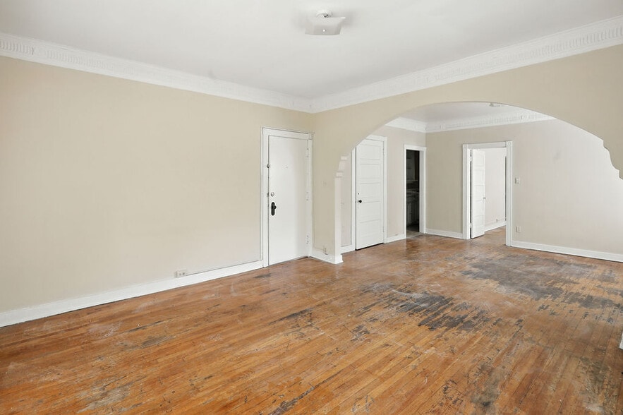 More Photos Of 1781 Peabody Ave, Memphis Apartments For Sale