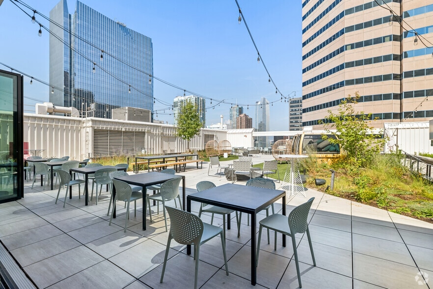 More Photos Of 1630 Welton St, Denver Office For Sale