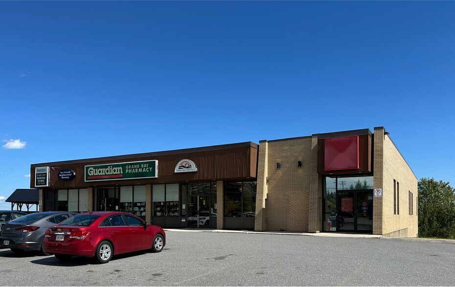 More Photos Of 110 River Valley Dr, Grand Bay-westfield General Retail For Lease