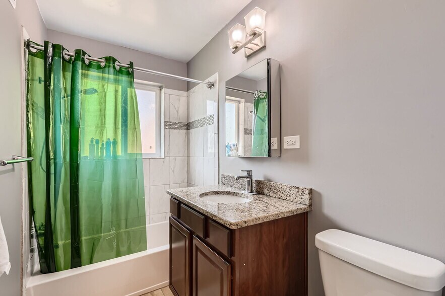 More Photos Of 1311-1317 Jasmine St, Denver Apartments For Sale