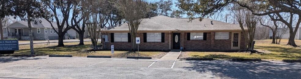 More Photos Of 7318 Rodgers Rd, Manvel Healthcare For Sale