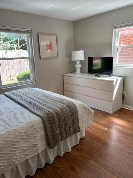 More Photos Of 295 Thurman Ave, Columbus Apartments For Sale