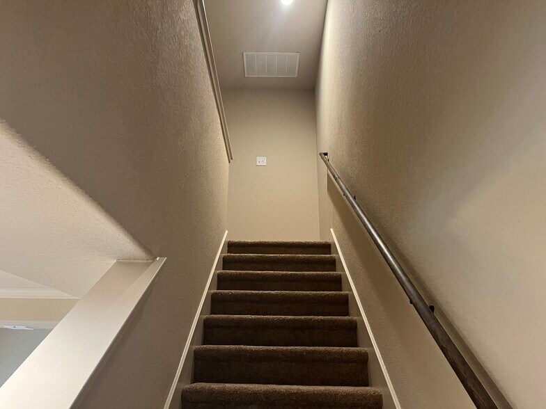 More Photos Of 6306 Luglio Ln, San Antonio Apartments For Sale