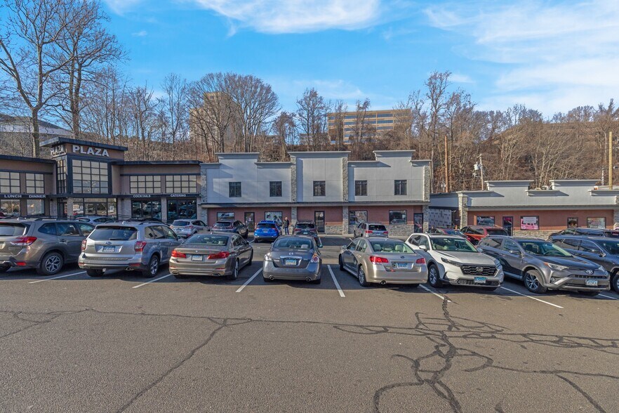 More Photos Of 737 Bridgeport Ave, Shelton Storefront For Lease