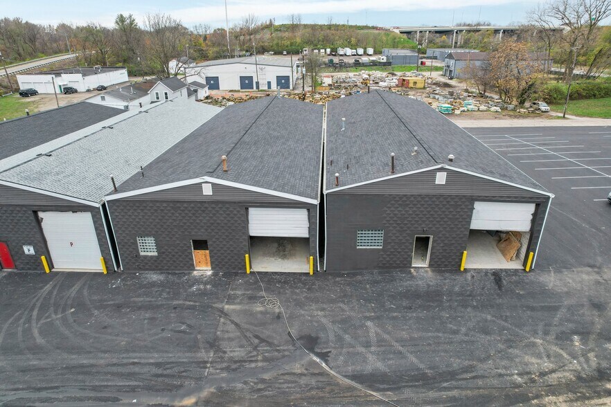 More Photos Of 572 S Nelson Rd, Columbus Unknown For Lease