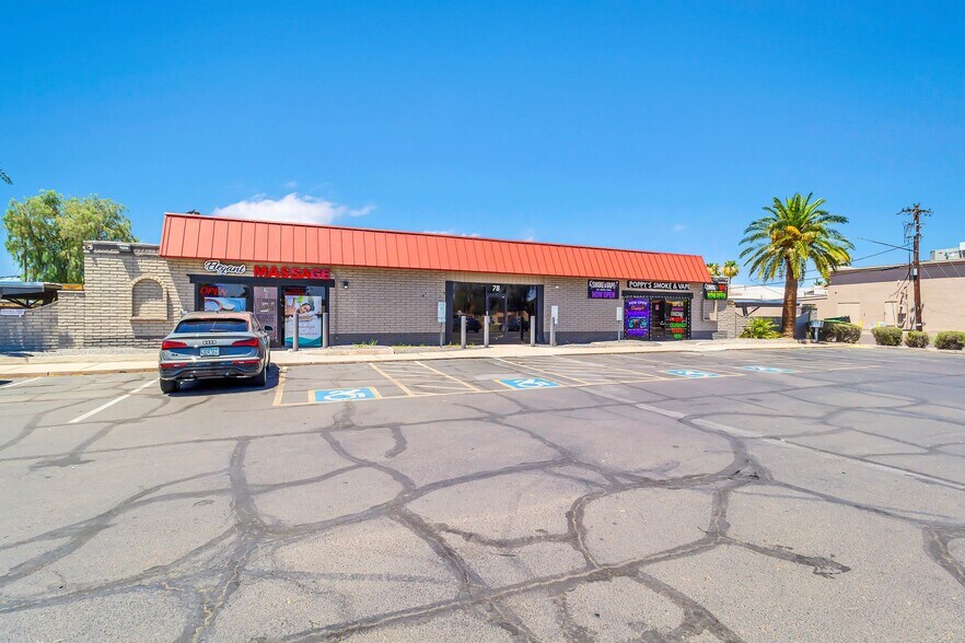 More Photos Of 78 W Ray Rd, Chandler Convenience Store For Lease
