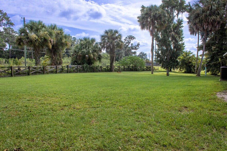 More Photos Of 3255 SE 3rd Ave, Ocala Office Residential For Sale