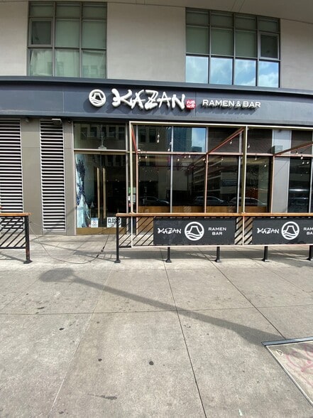 More Photos Of 770 S Grand Ave, Los Angeles Apartments For Lease