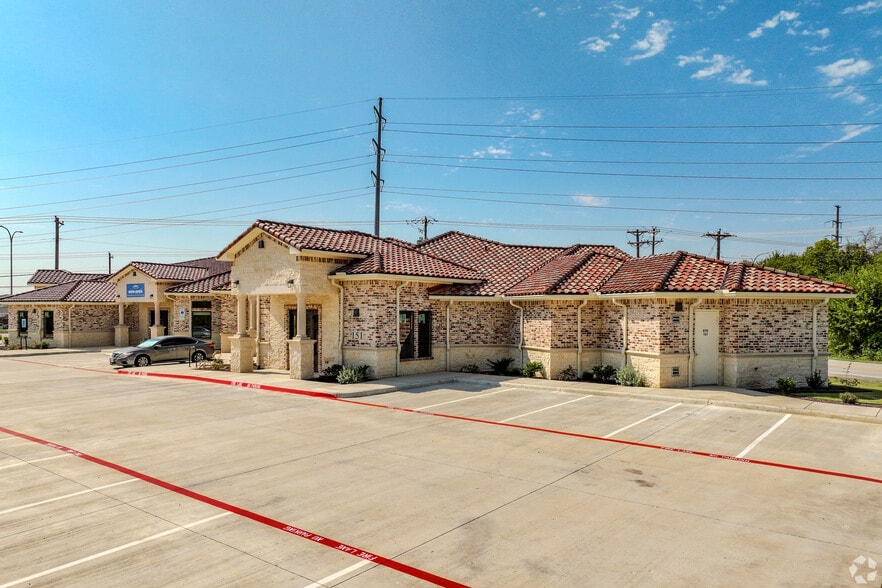 More Photos Of 4801 Golden Triangle Blvd, Fort Worth Medical For Lease