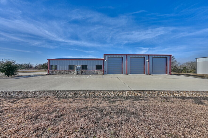 More Photos Of 8826 Gauge Dr, College Station Industrial For Sale