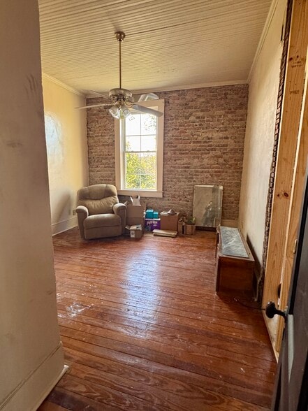 More Photos Of 2720 Cleveland St, Elloree Storefront Retail Residential For Sale