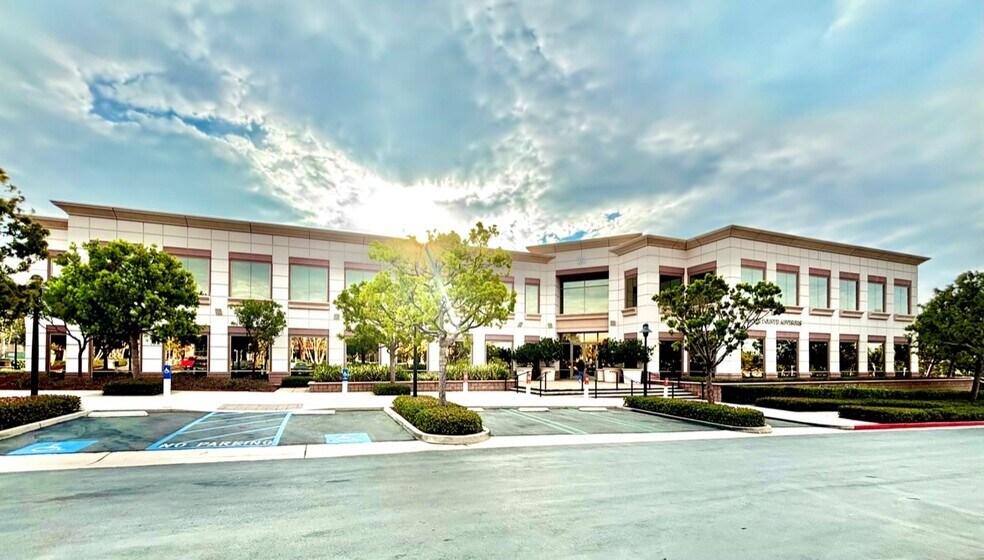 More Photos Of 24 Corporate Plaza Dr, Newport Beach Loft Creative Space For Lease