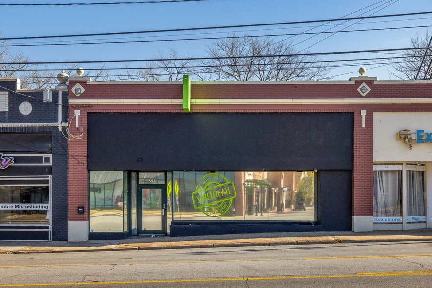 Primary Photo Of 2287-2293 Peachtree Rd NE, Atlanta Storefront Retail Office For Lease