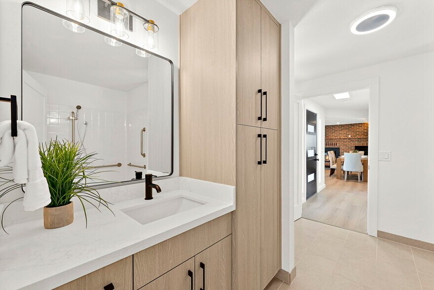 More Photos Of 1415 2nd St SE, Puyallup Assisted Living For Sale