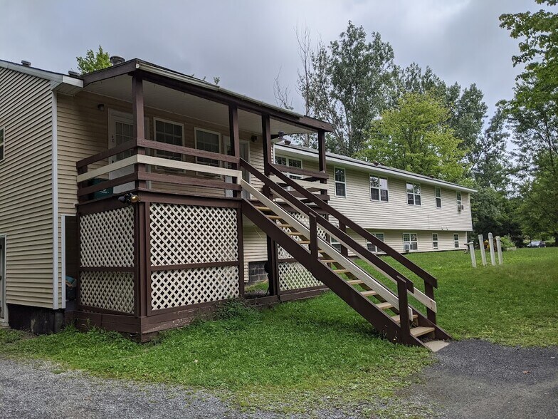 More Photos Of 39 Village Cir, Ithaca Apartments For Sale