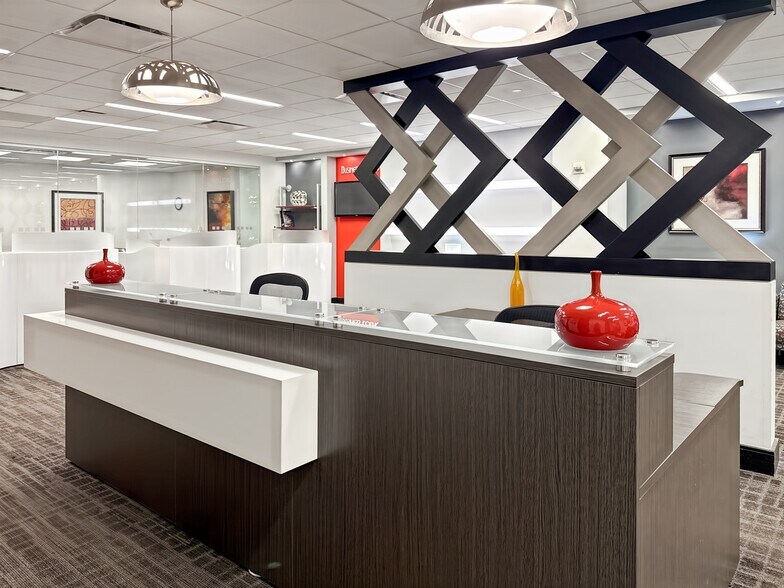 More Photos Of 104 W 40th St, New York Coworking Space
