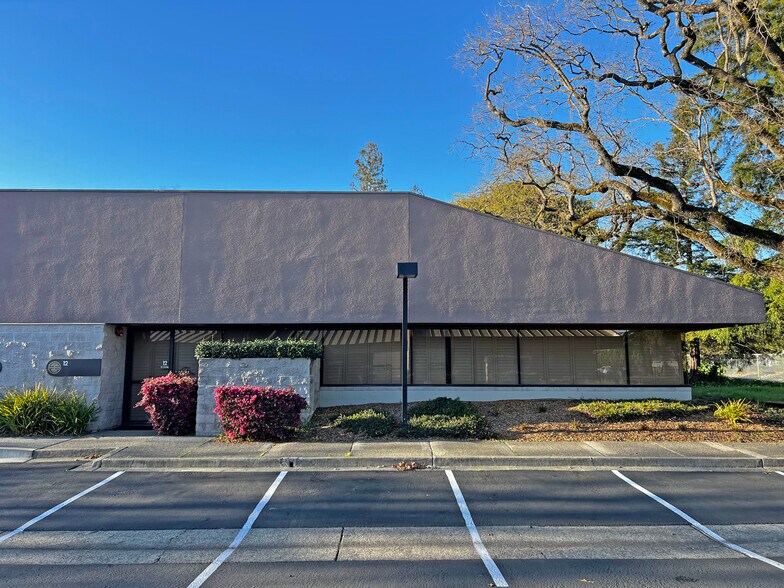 Primary Photo Of 1400 N Dutton Ave, Santa Rosa Medical For Sale