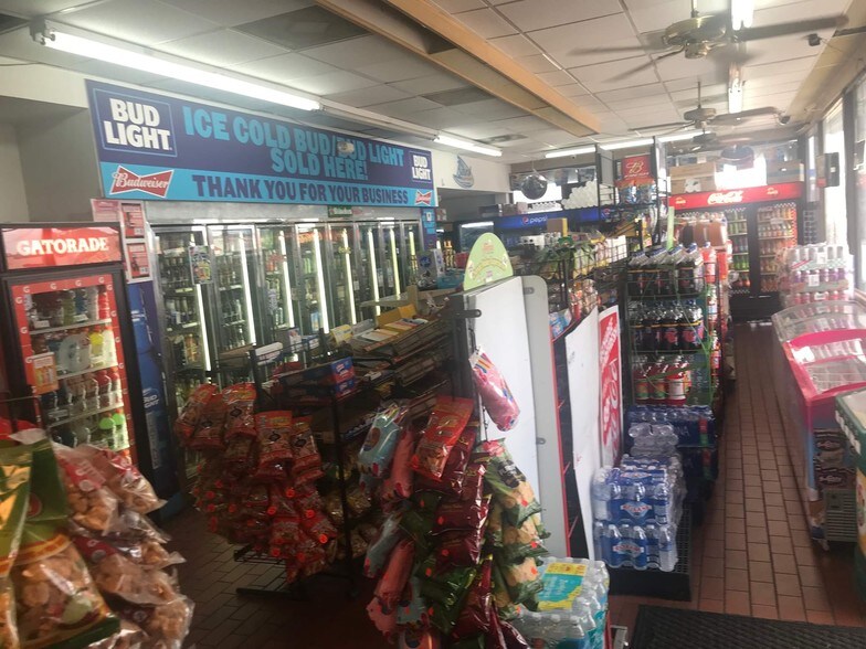 More Photos Of 5140 Silver Star Rd, Orlando Convenience Store For Sale