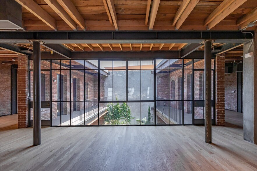 More Photos Of 646-654 N Spring St, Los Angeles Loft Creative Space For Sale