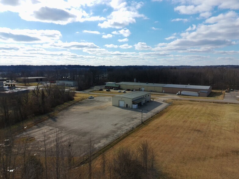 More Photos Of 10105 Hedden Rd, Evansville Warehouse For Sale