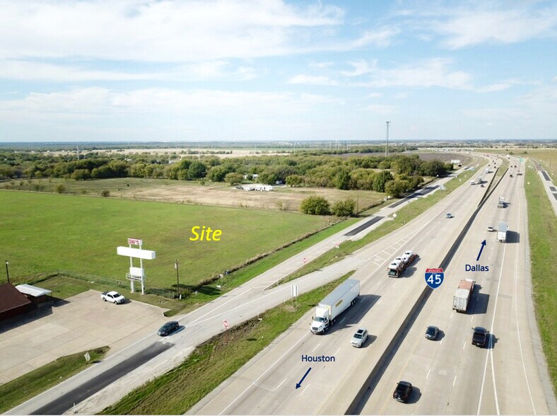 More Photos Of TBD Interstate 45, Rice Land For Sale