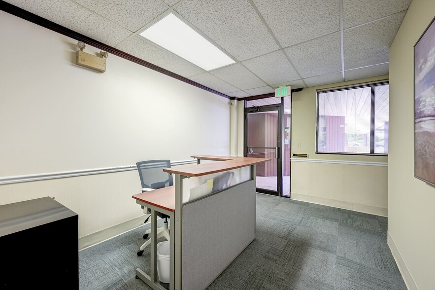 More Photos Of 9650 Santiago Rd, Columbia Medical For Sale