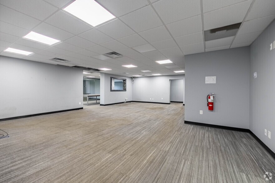 More Photos Of 3800 Red Bank Rd, Cincinnati Office For Sale