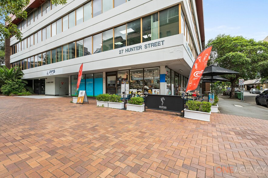 More Photos Of 27 Hunter St, Parramatta Office For Lease