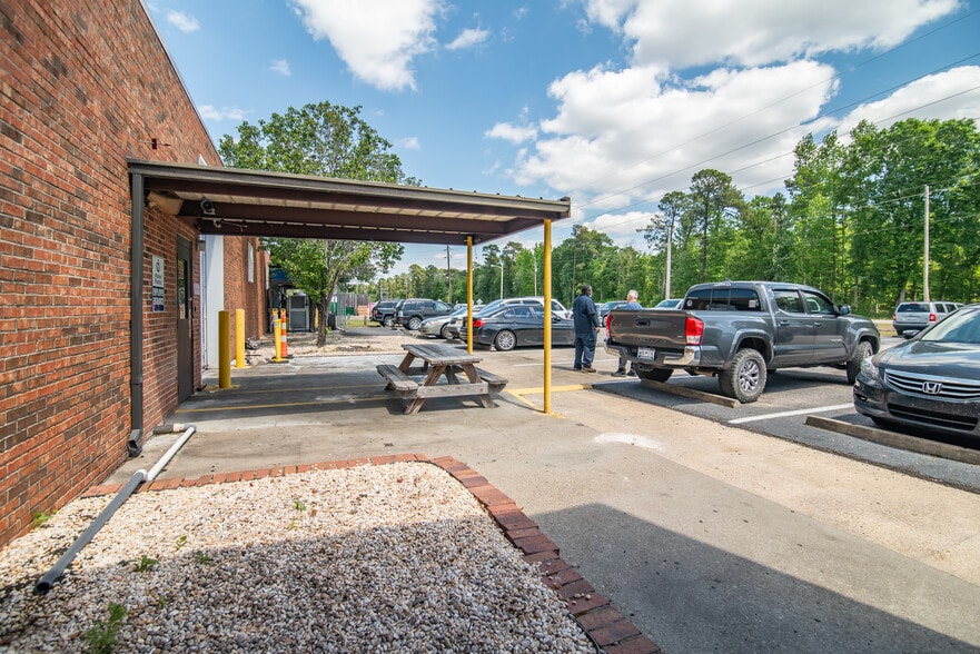 More Photos Of 4900 Highway 501, Myrtle Beach Light Manufacturing For Lease