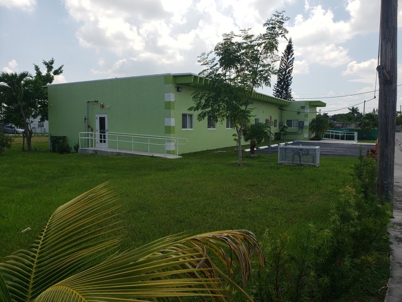 More Photos Of 412 SW 5th St, Homestead Rehabilitation Center For Sale