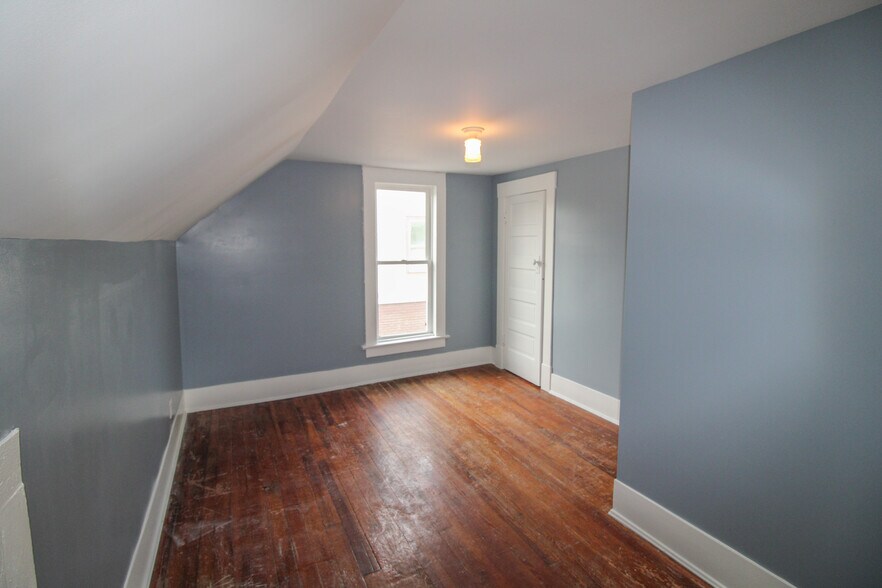 More Photos Of 1517 Allentown Rd, Lima Office For Sale