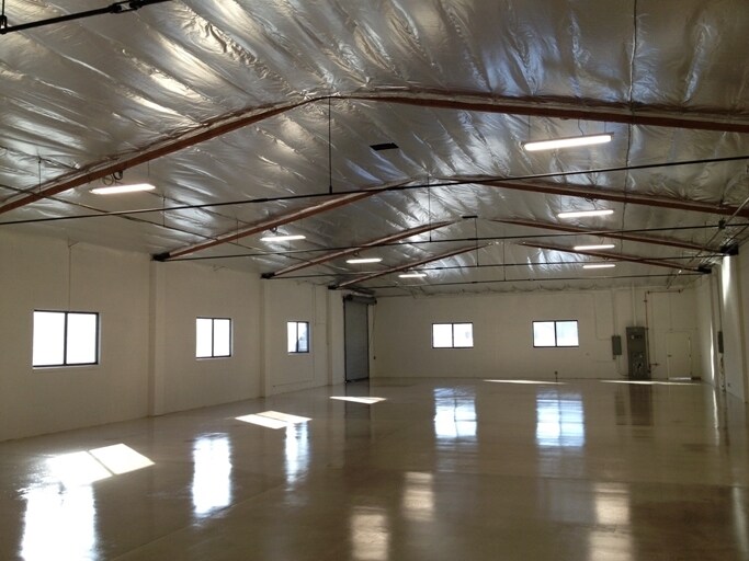More Photos Of 1561-1581 Orangethorpe Way, Anaheim Warehouse For Lease