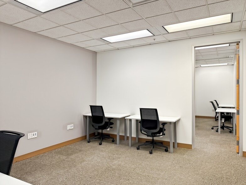 More Photos Of 888 3rd St SW, Calgary Coworking Space