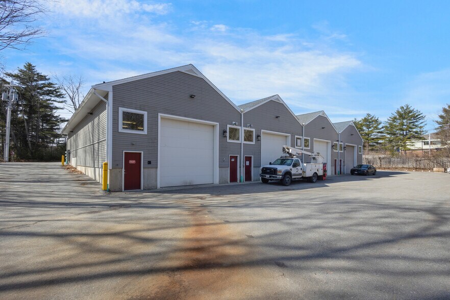 More Photos Of 593 Massachusetts Ave, Boxborough Warehouse For Sale