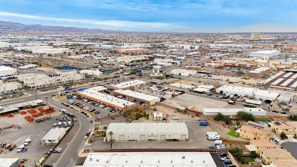 More Photos Of 265 Elliott Rd, Henderson Warehouse For Sale