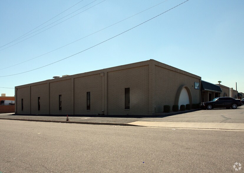 Primary Photo Of 3617-3621 N 35th Ave, Phoenix Warehouse For Lease