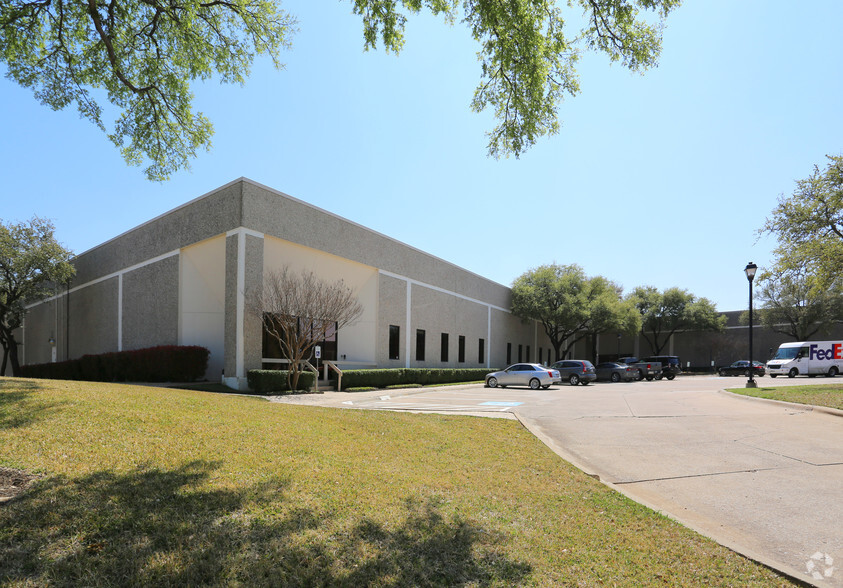 Primary Photo Of 1720-1750 Hurd Dr, Irving Warehouse For Lease