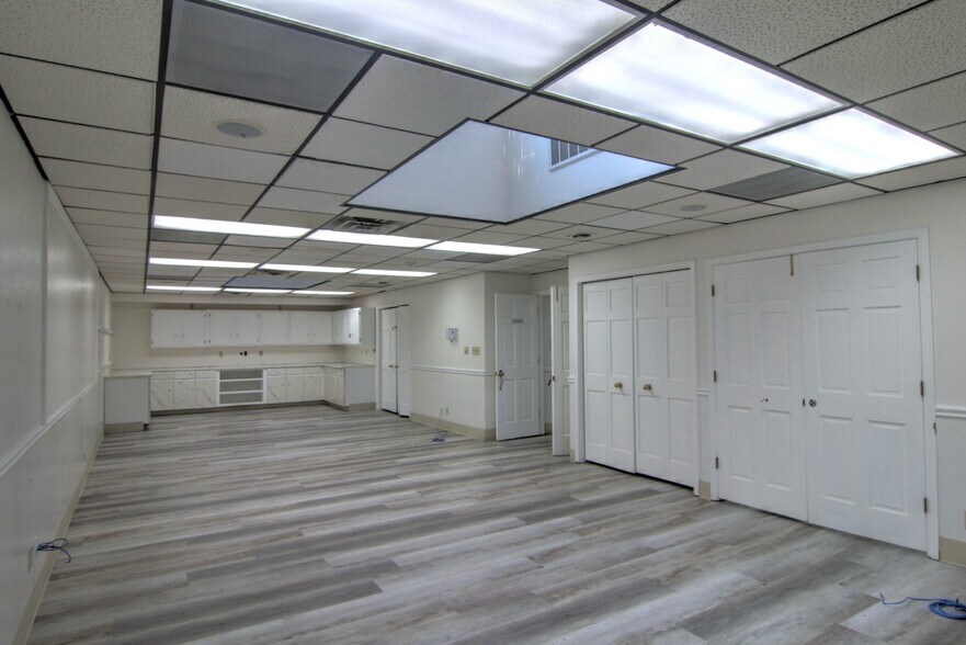More Photos Of 1400 Wedekind Rd, Reno Office For Sale