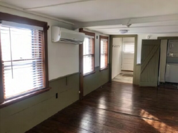 More Photos Of 613 Main St, Hingham Storefront For Sale