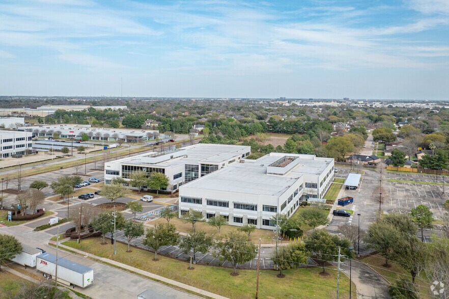 More Photos Of 4920 Westway Park Blvd, Houston Office For Lease
