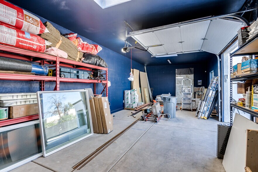 More Photos Of 1140 N Rosemont Blvd, Tucson Research And Development For Sale