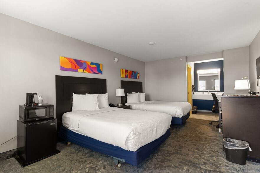 More Photos Of 2035 Paramount Blvd, Amarillo Apartments For Sale