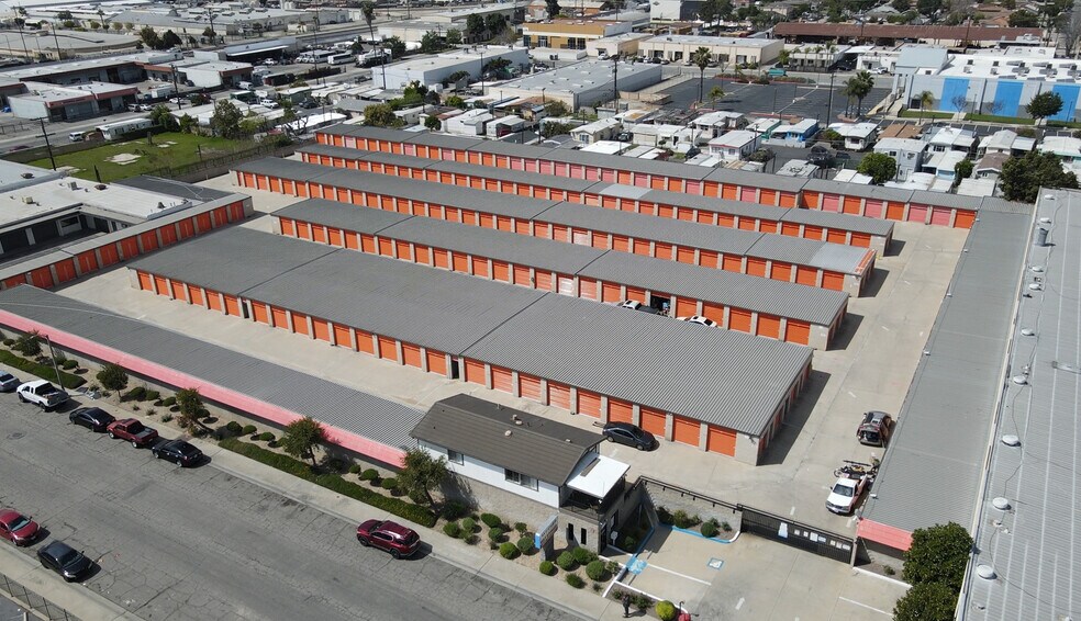 More Photos Of 333 Hershey St, Pomona Self Storage For Sale