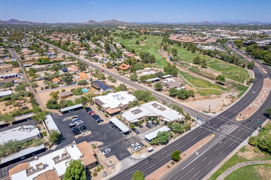 More Photos Of 11260 N Tatum Blvd, Phoenix Office For Sale