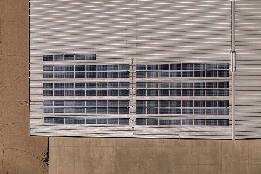 More Photos Of 22690 South Ave, Corning Warehouse For Lease