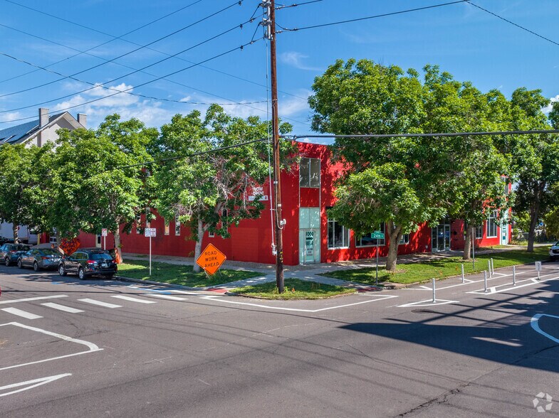 More Photos Of 2403 Champa St, Denver General Retail For Lease